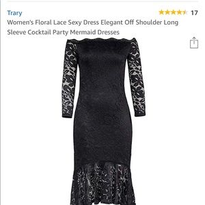 Women’s black lace dress size large. Never worn